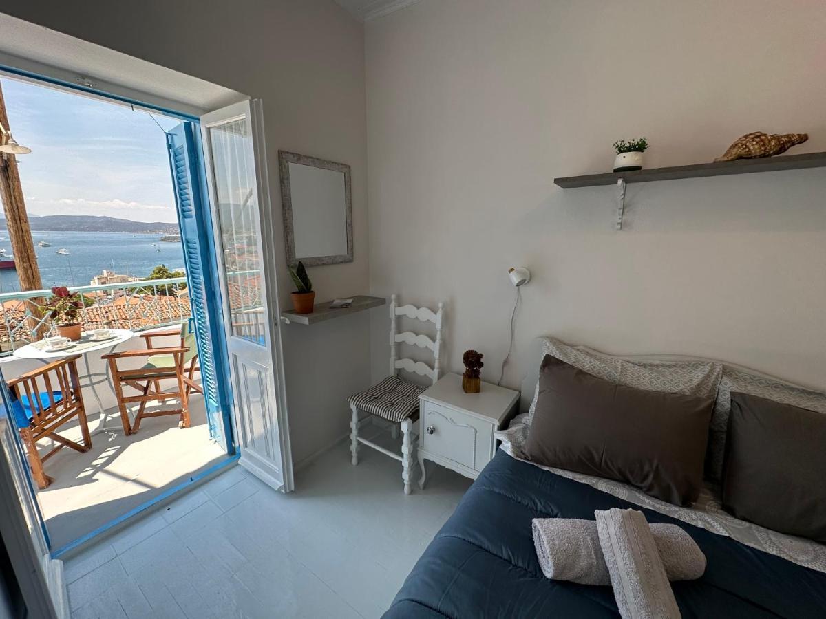 Brinia Cosy Apartment Poros Town Extérieur photo