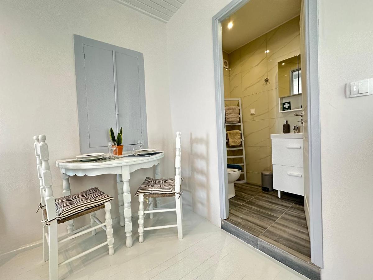 Brinia Cosy Apartment Poros Town Extérieur photo