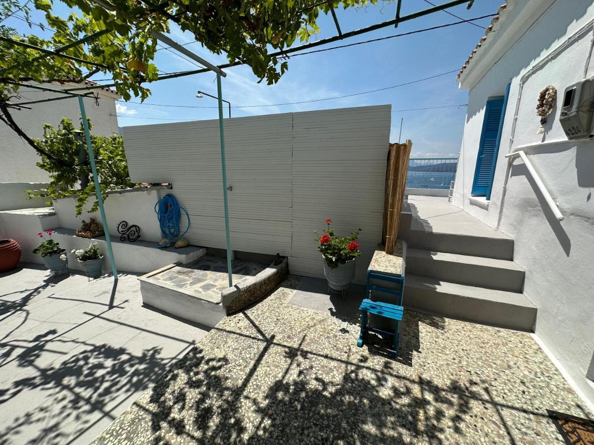 Brinia Cosy Apartment Poros Town Extérieur photo