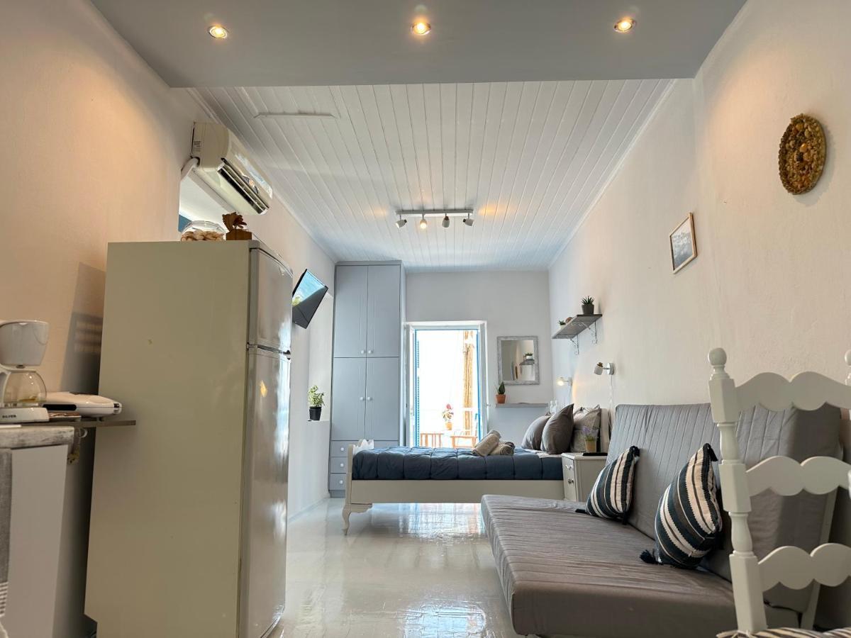 Brinia Cosy Apartment Poros Town Extérieur photo